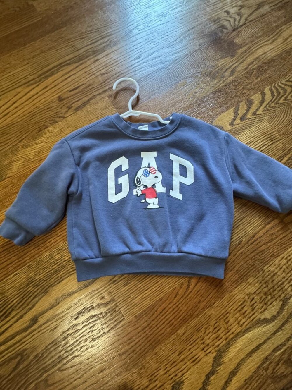 babyGap Snoopy GAP Graphic Sweatshirt | 12-18M